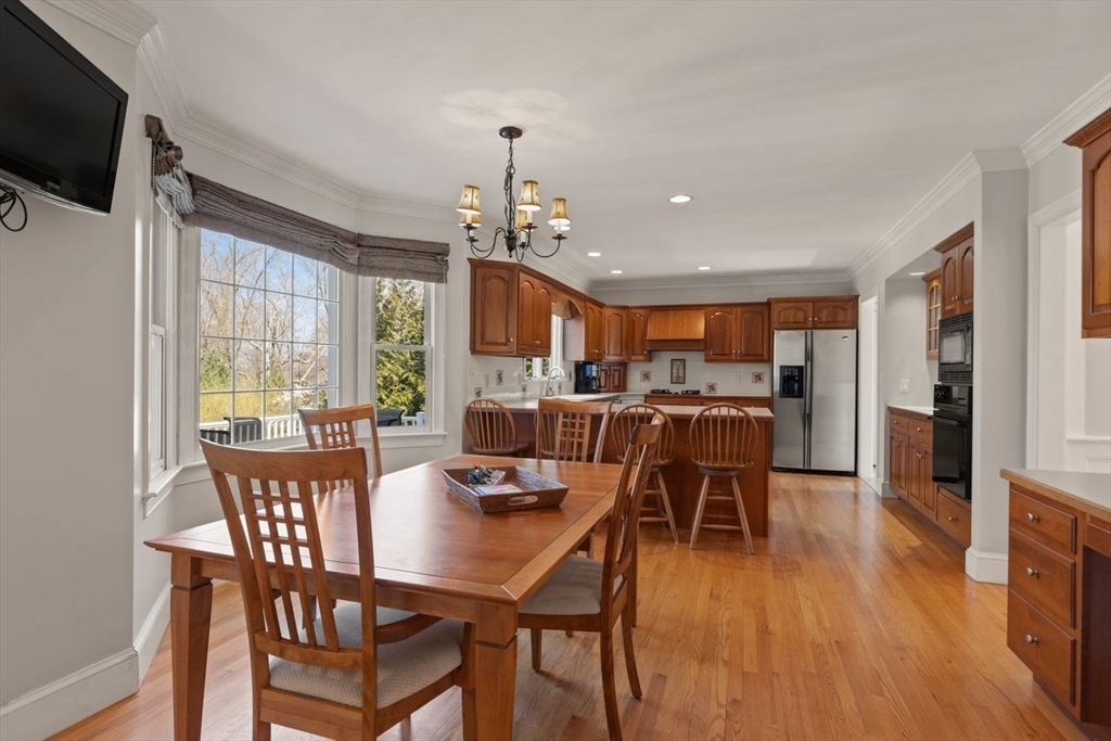 21 Smith Road Milton, MA 02186 - Photo 13 of 37