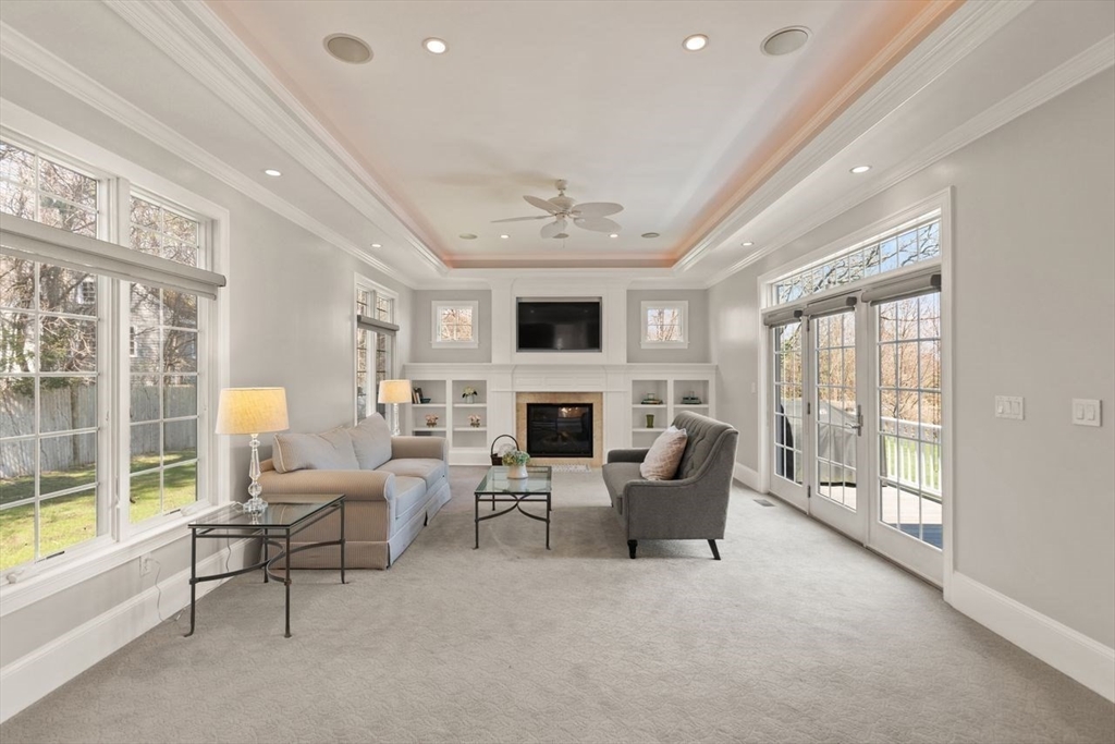 21 Smith Road Milton, MA 02186 - Photo 8 of 37