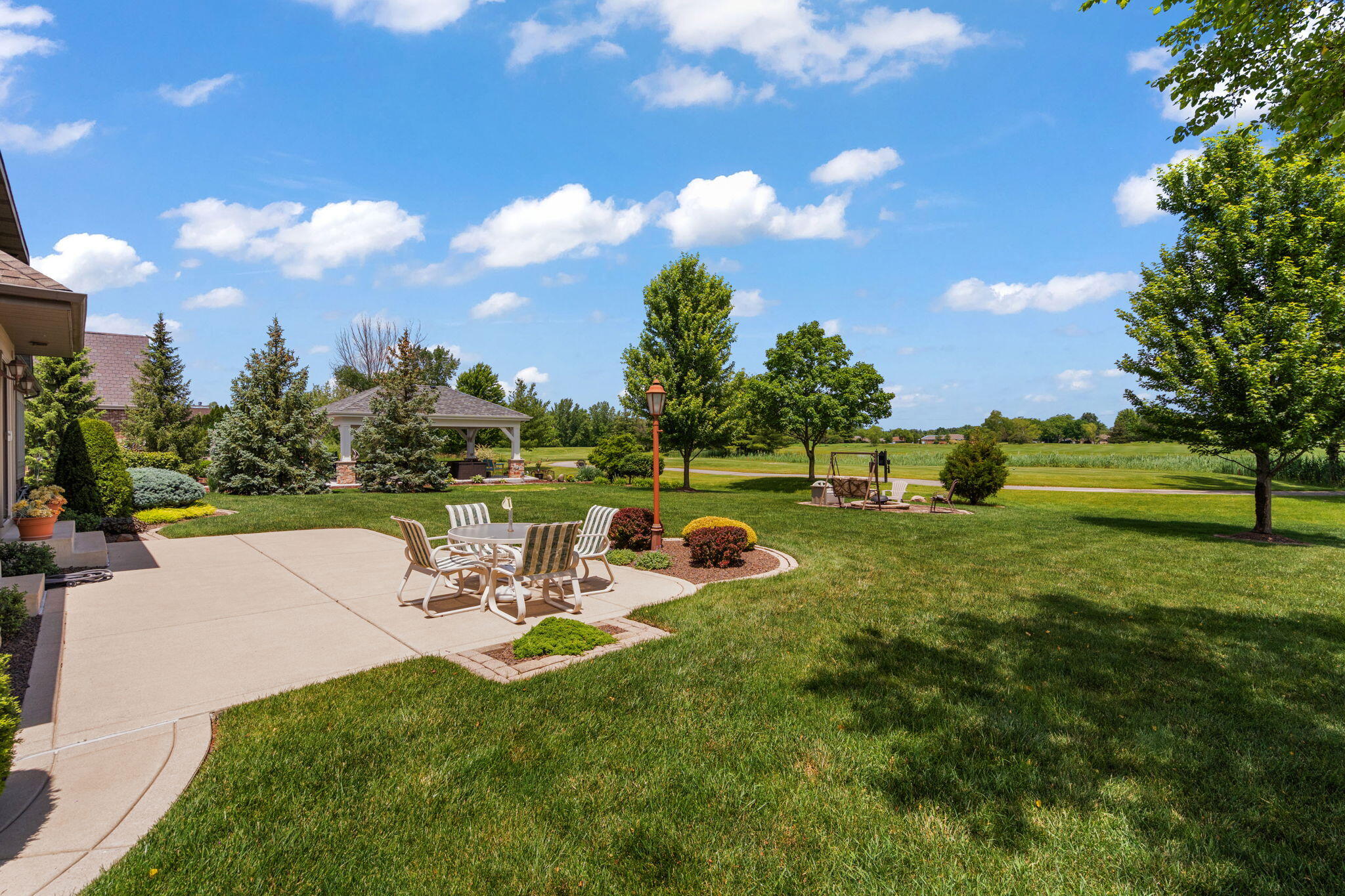 1630 Chalone Court Crown Point, IN 46307 - Photo 44 of 75 2048x1365