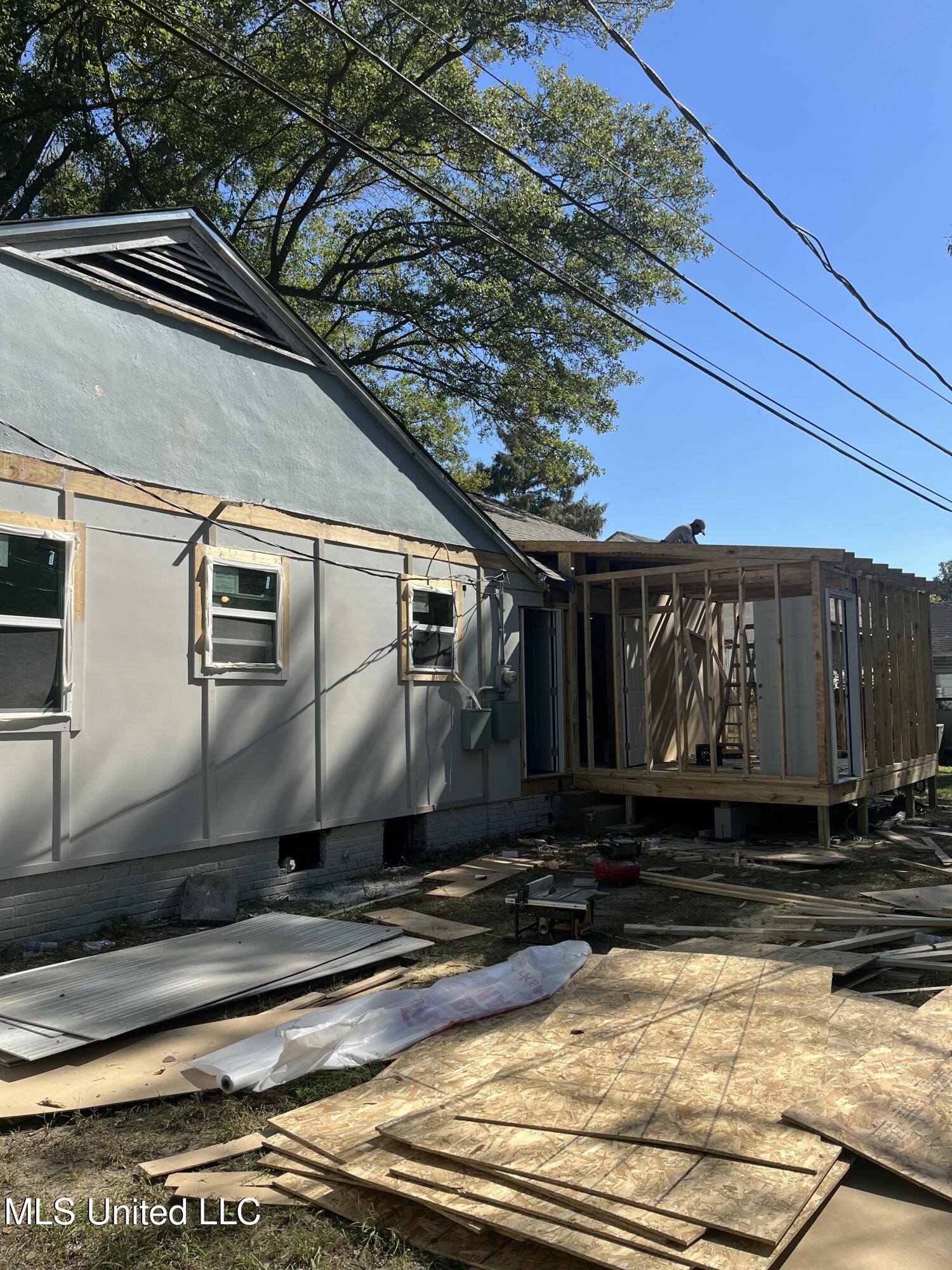 1513 Ronald Court Clarksdale, MS 38614 - Photo 2 of 5 IMG_3525