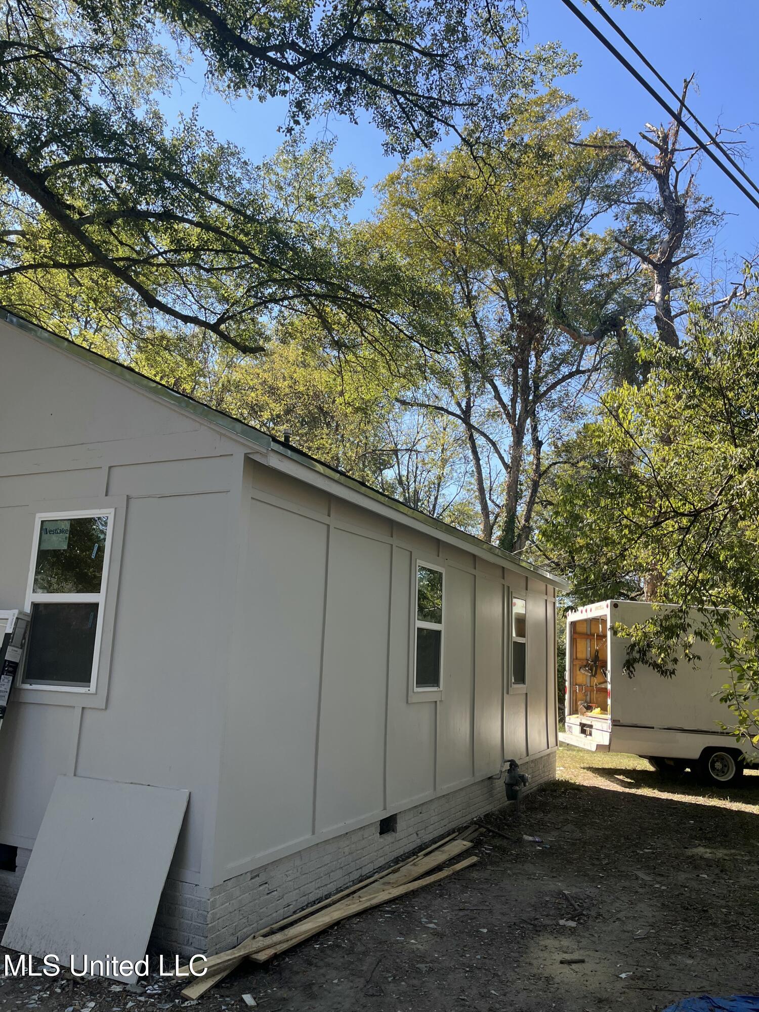 1513 Ronald Court Clarksdale, MS 38614 - Photo 3 of 5 IMG_3522