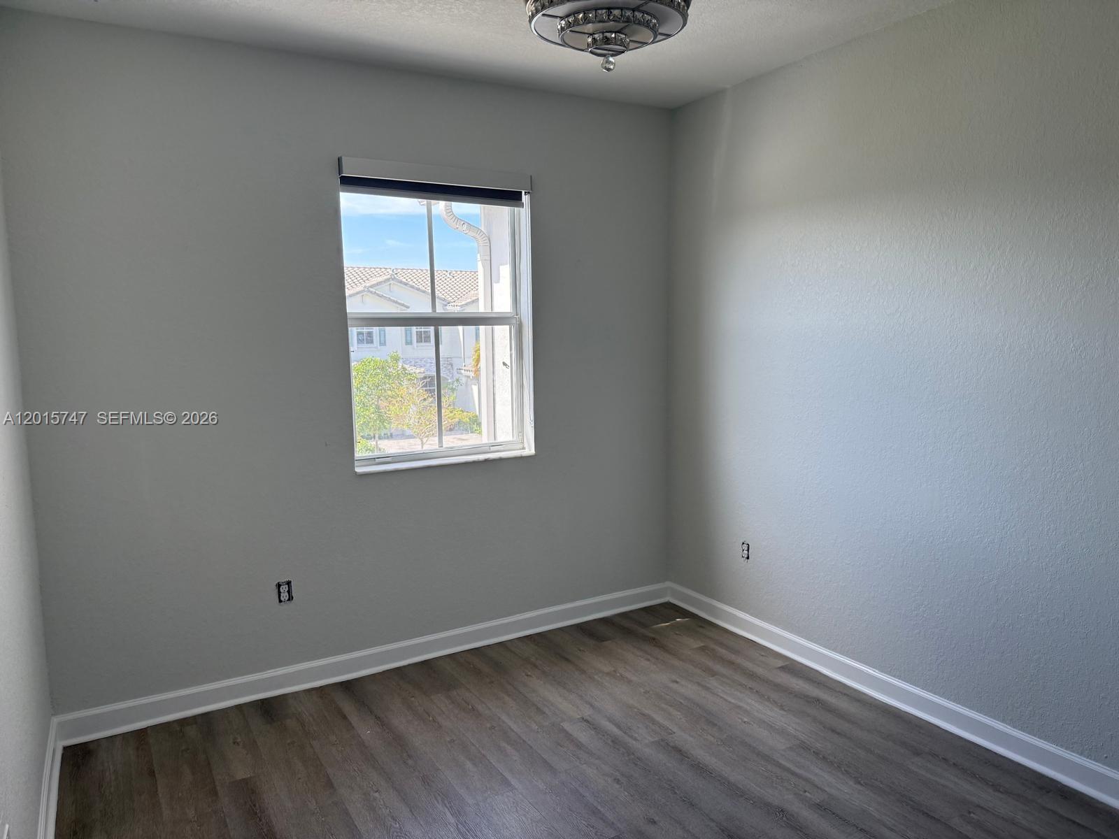 2614 Southeast 13th Street Homestead, FL 33035 - Photo 10 of 19 a room that has a window in it