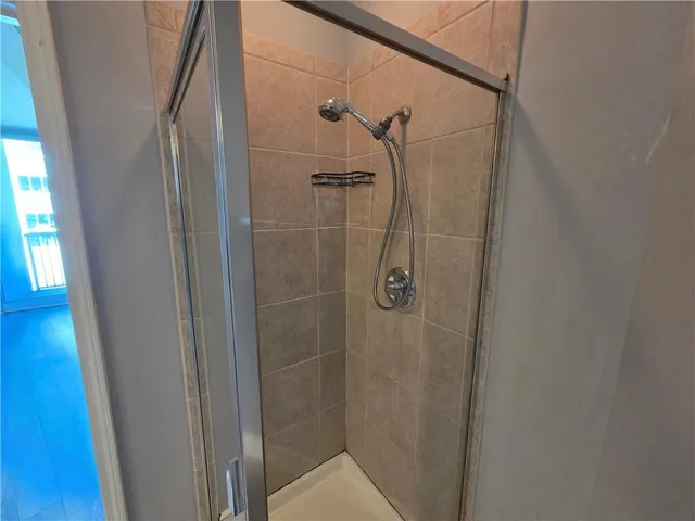 $2,695 | 44 Peachtree Place Northeast, Unit 1931, Atlanta, GA 30309