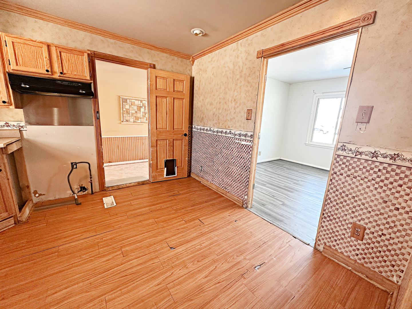 304 Columbus Road Streator, IL 61364 - Photo 9 of 23 Gallery Image 9
