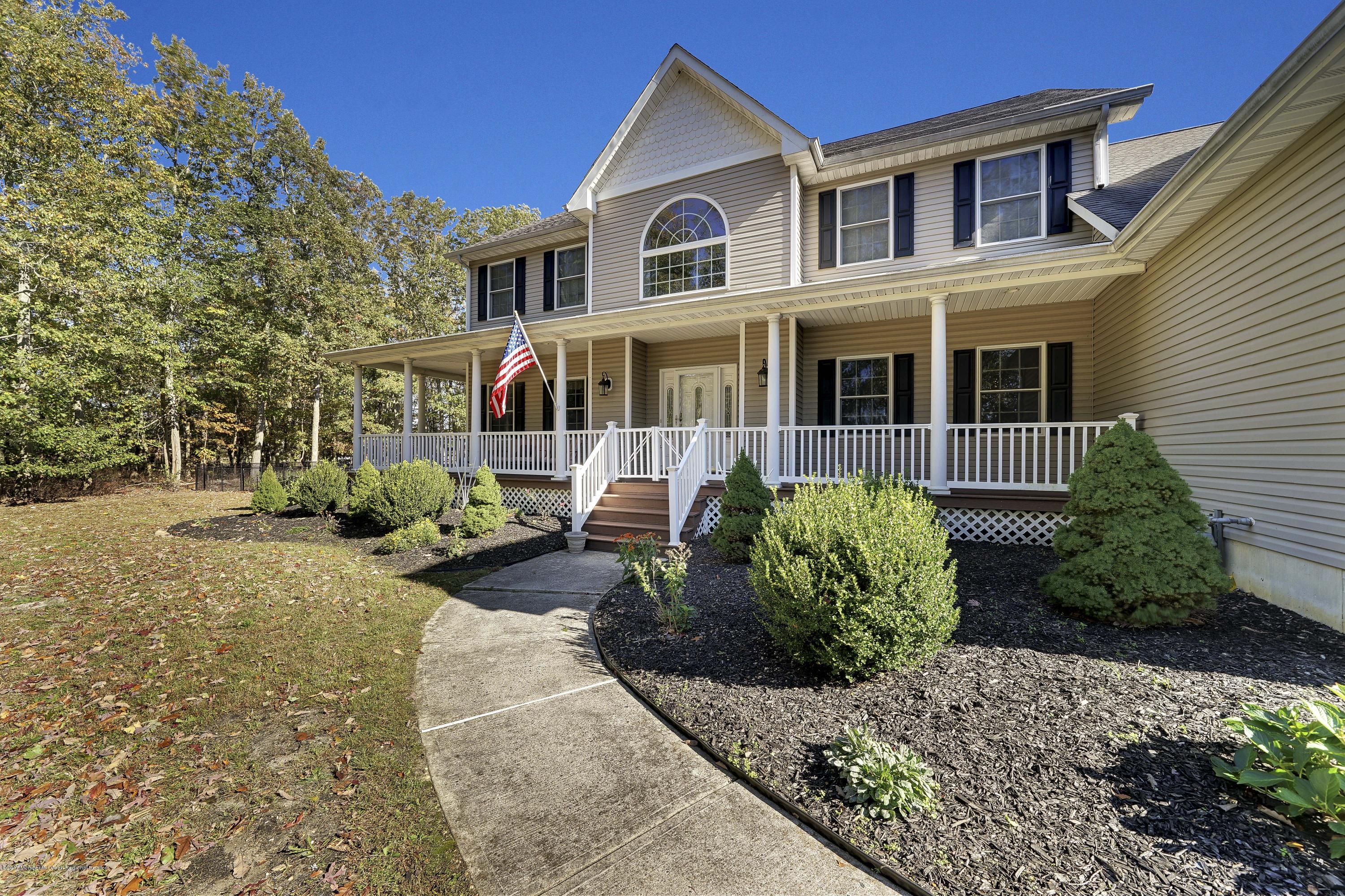 340 Newtons Corner Road Howell, NJ 07731 - Photo 4 of 50 4