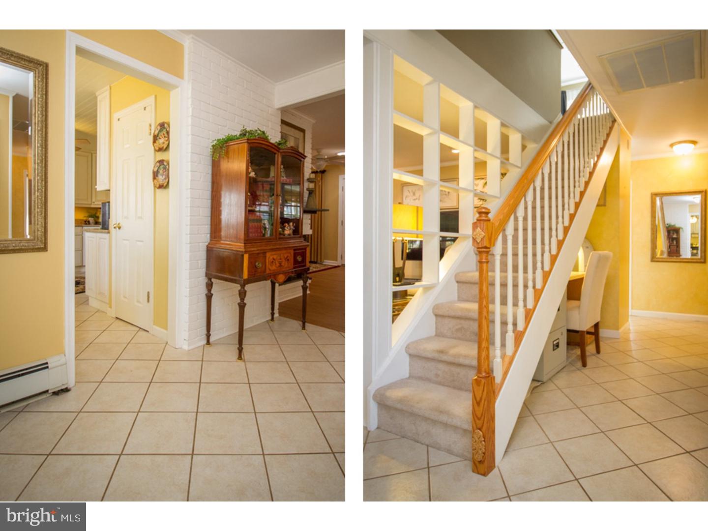 2 Sugarplum Road Levittown, PA 19056 - Photo 2 of 24 Foyer