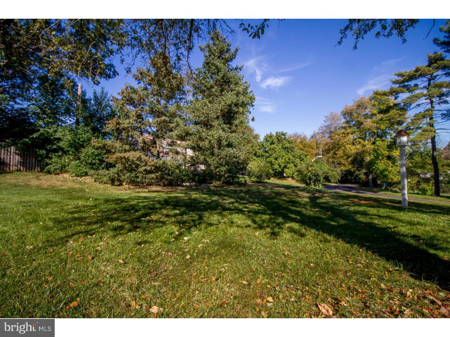 2 Sugarplum Road Levittown, PA 19056 - Photo 24 of 24 Back Yard
