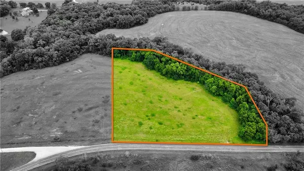 $150,000 | 8787 Southeast V Highway, Lawson, MO 64062