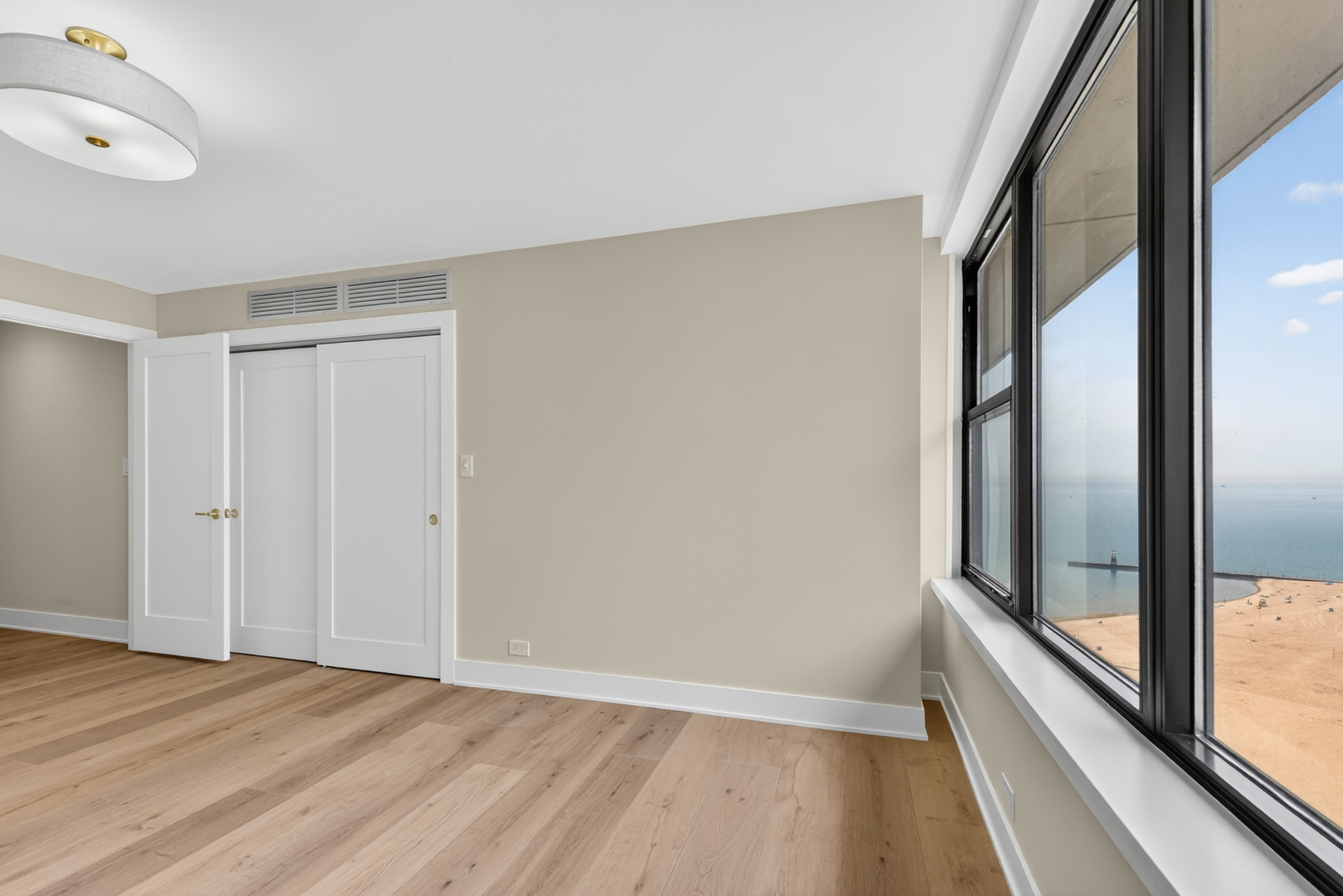 5801 North Sheridan Road, Unit 20D Chicago, IL 60660 - Photo 19 of 34
