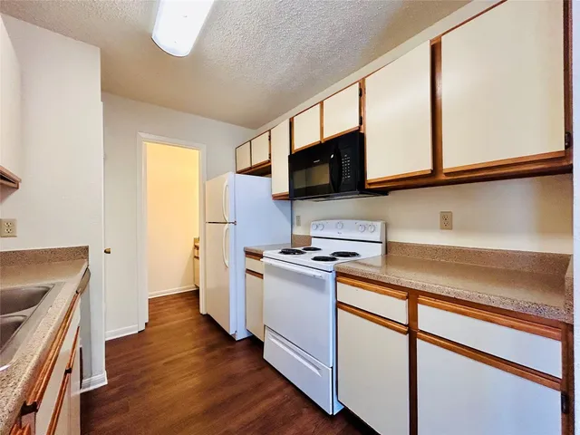 $1,195 | 8904 Schick Road, Unit A, Austin, TX 78729