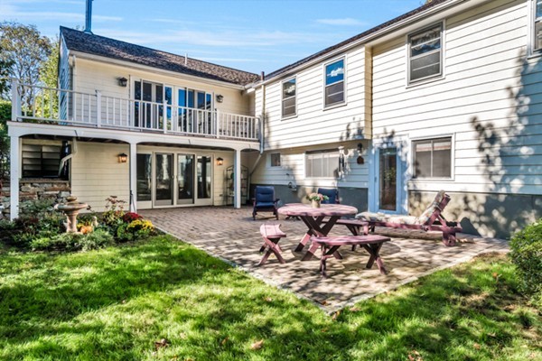 23 Ginn Road Winchester, MA 01890 - Photo 24 of 27 Gallery Image 24