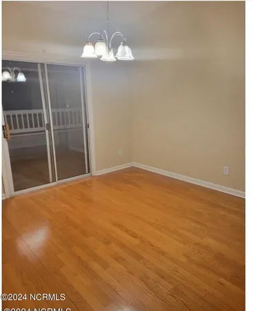 $1,300 | 112 Breezewood Drive, Unit E, Greenville, NC 27858