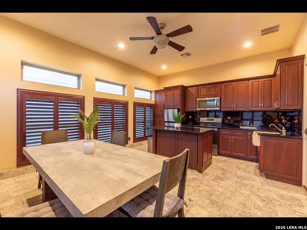 1774 Rio Drive Eagle Pass, TX 78852 - Photo 13 of 37