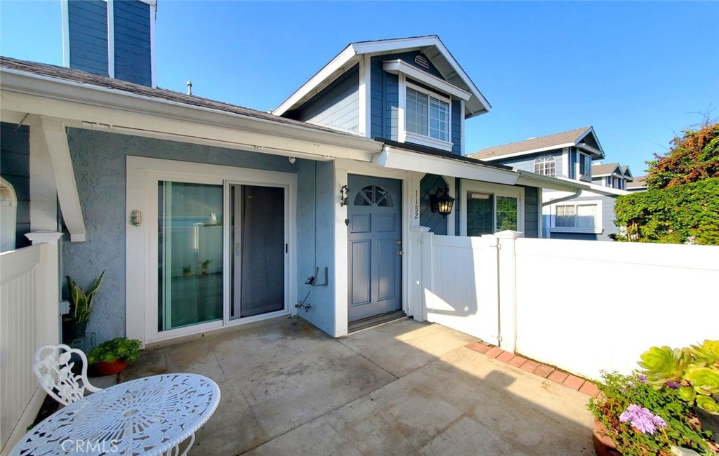1182 North Sunflower Avenue Covina, CA 91724 - Photo 3 of 20 a front view of a house