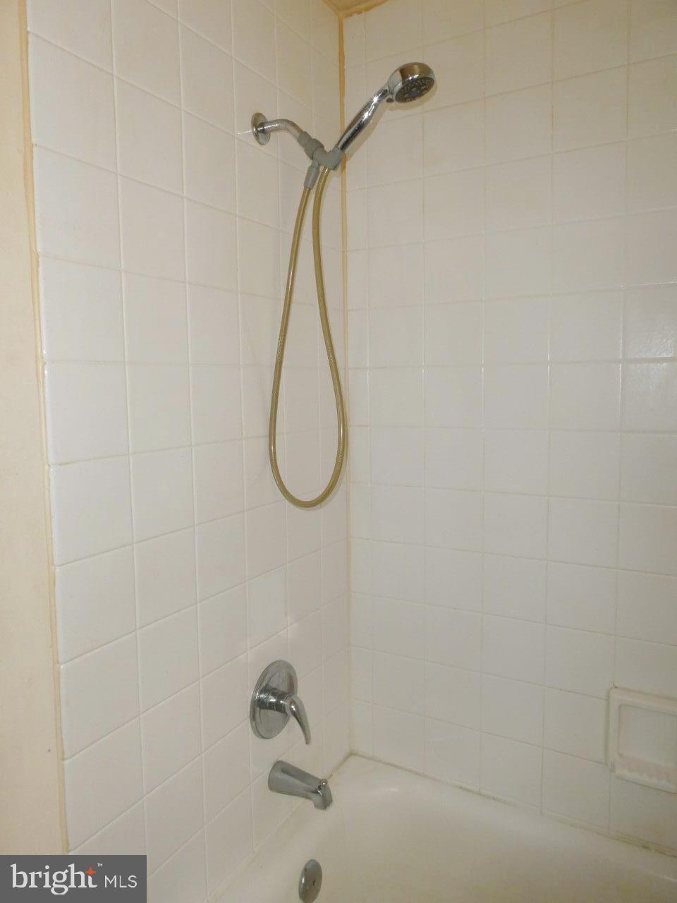 5528 Bucknell Road Baltimore, MD 21206 - Photo 18 of 23 Gallery Image 18
