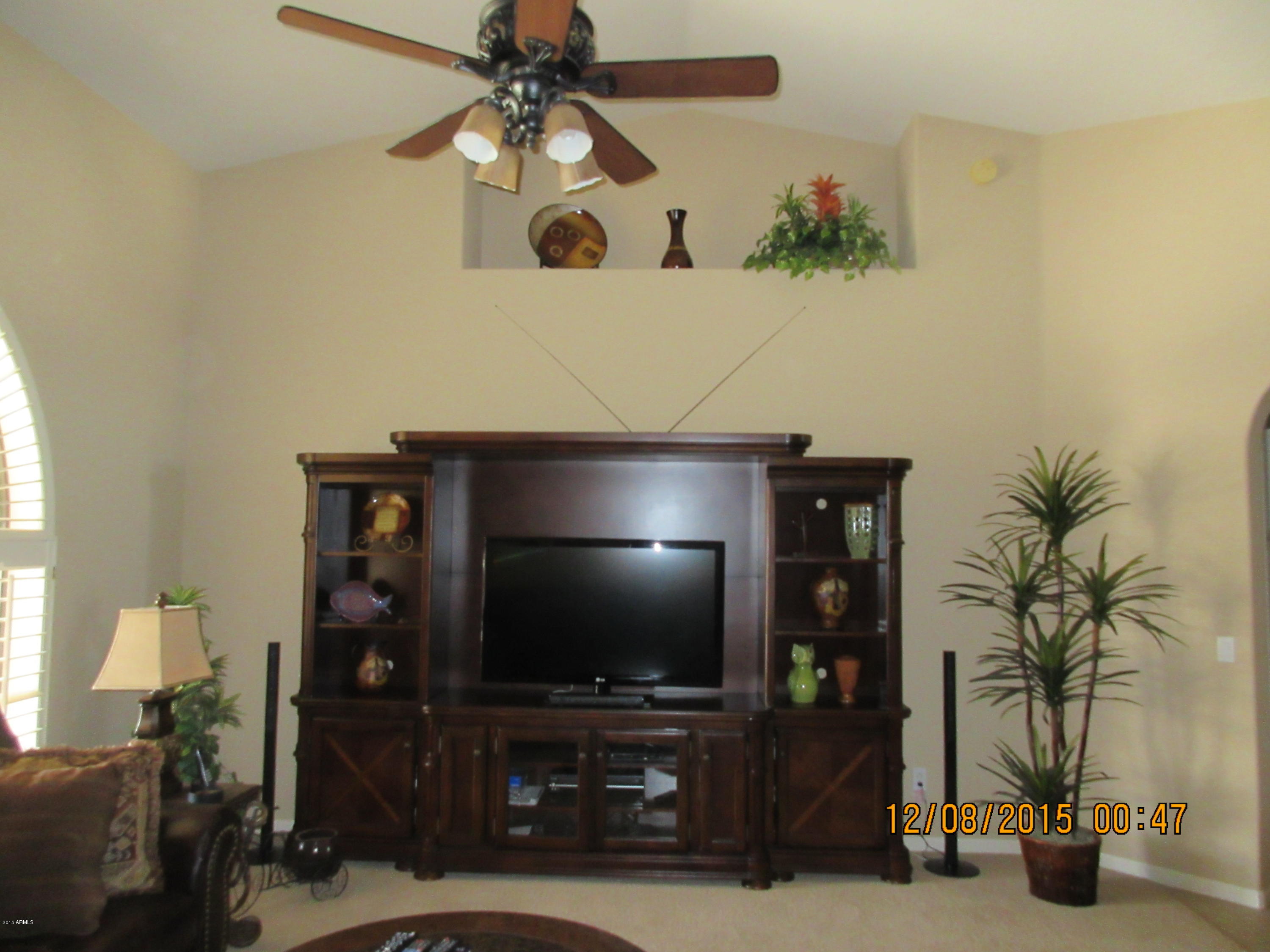 13151 West Coronado Road Goodyear, AZ 85395 - Photo 8 of 64 IMG_0341