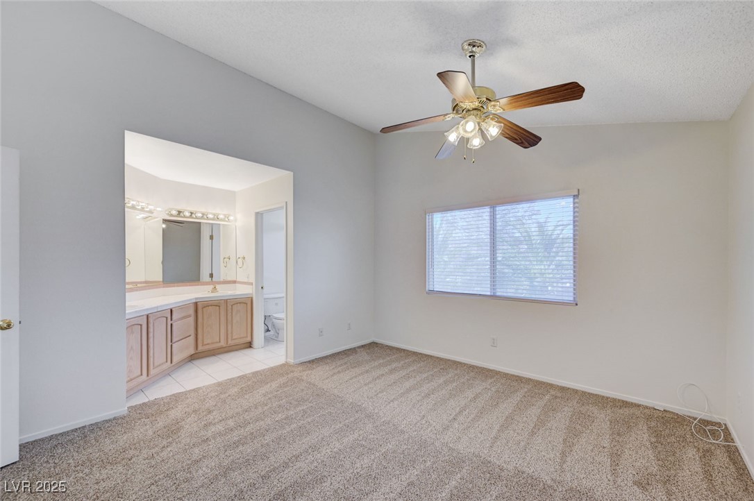 3213 Shallow Point Circle Las Vegas, NV 89117 - Photo 20 of 43
