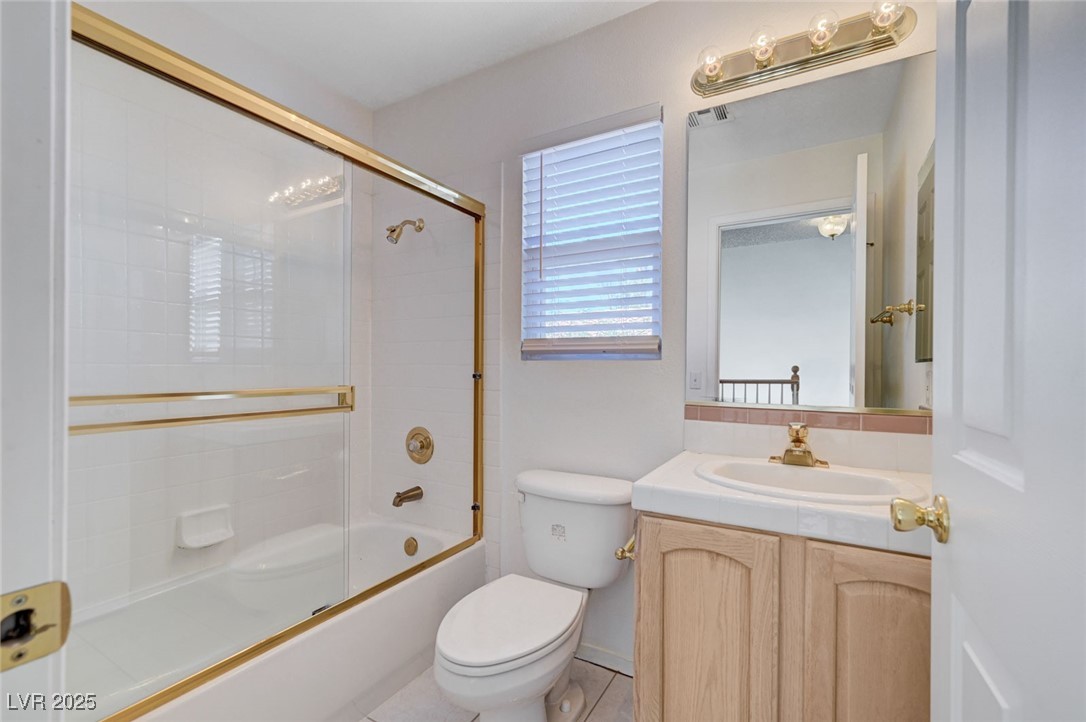 3213 Shallow Point Circle Las Vegas, NV 89117 - Photo 30 of 43 2nd full bathroom upstairs