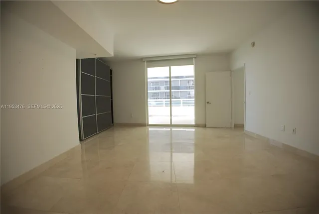 $3,800 | 1800 North Bayshore Drive, Unit 911, Miami, FL 33132