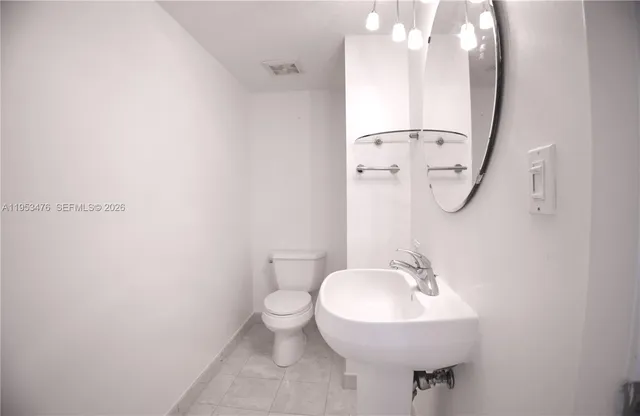 $3,800 | 1800 North Bayshore Drive, Unit 911, Miami, FL 33132