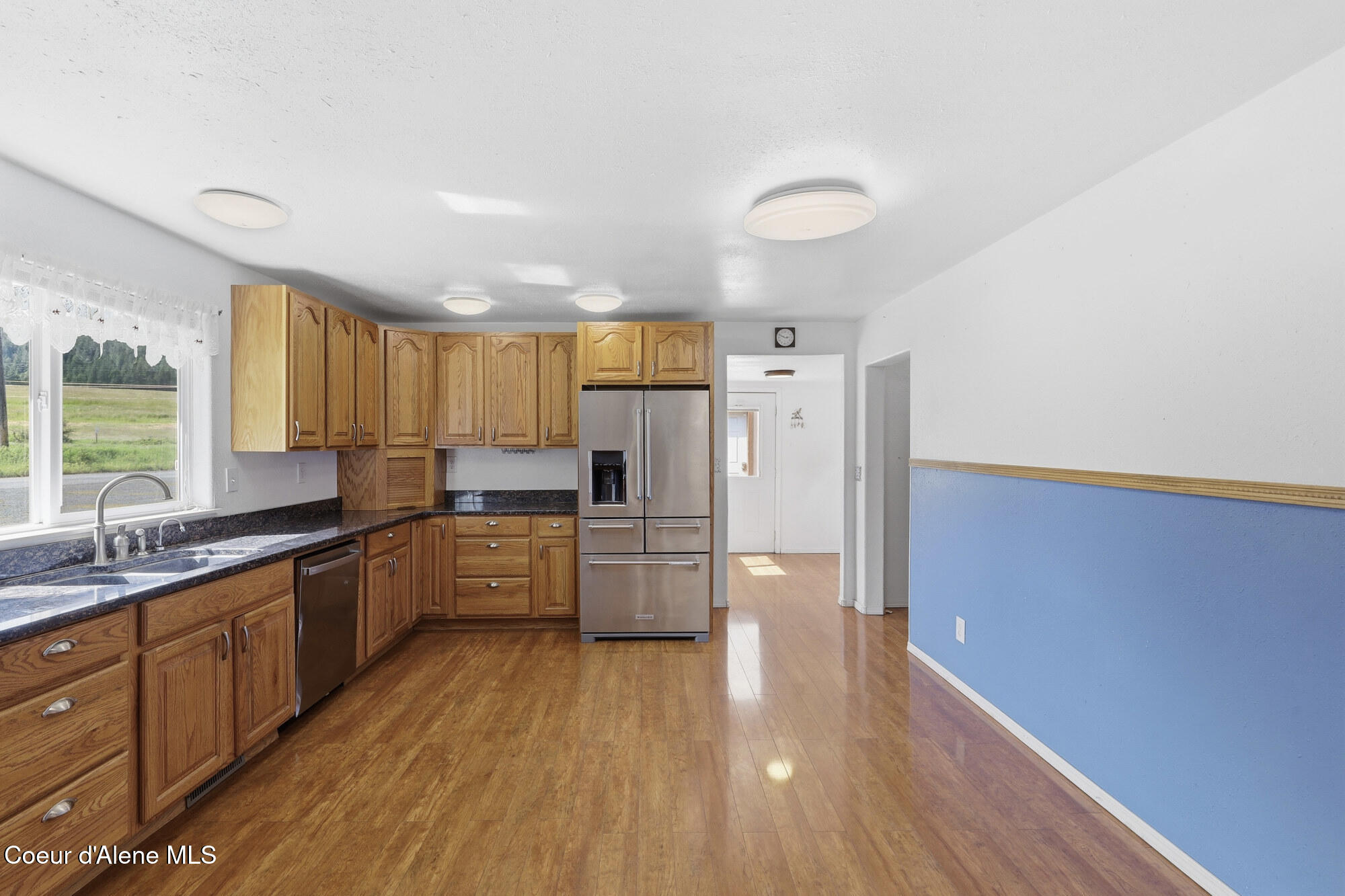 154 15th Street Plummer, ID 83851 - Photo 10 of 47 Kitchen