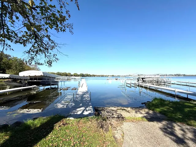 $92,700 | 4808 132nd Avenue Northeast, Unit 25, Spicer, MN 56288