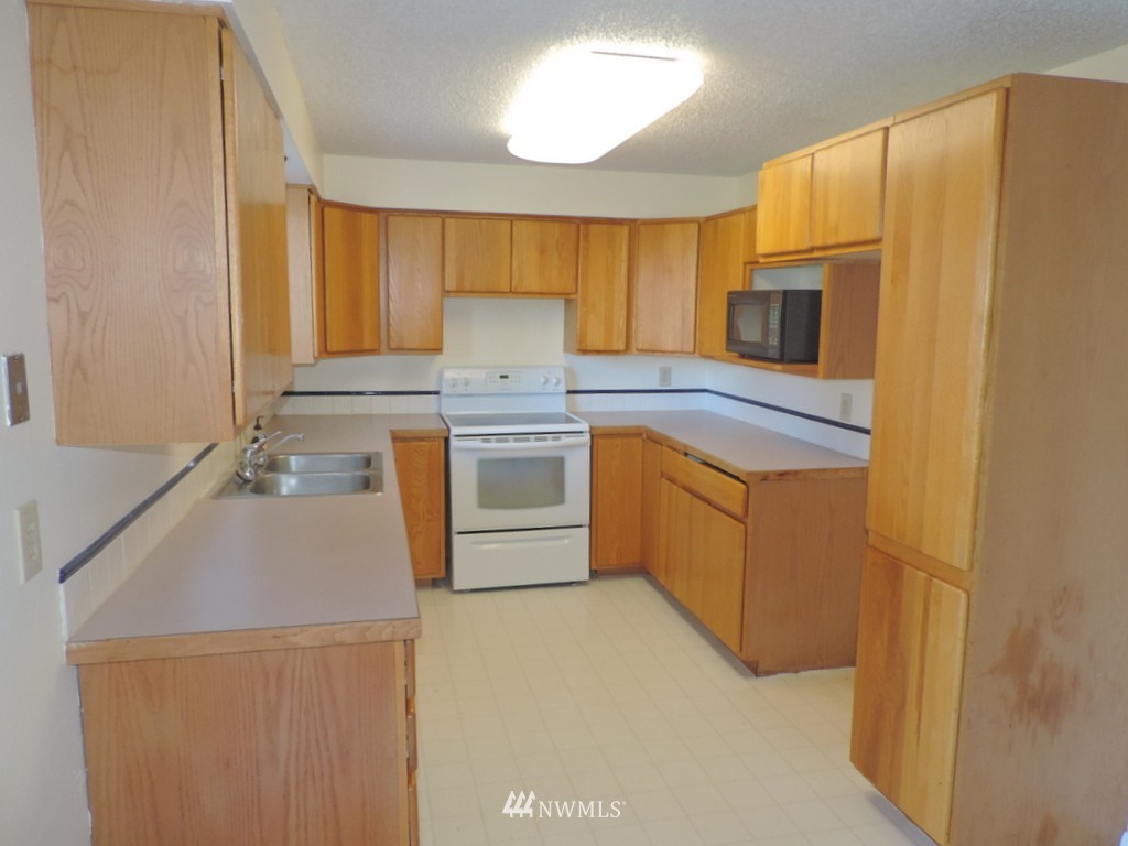 226 Cowlitz Road Winlock, WA 98596 - Photo 7 of 20 Gallery Image 7