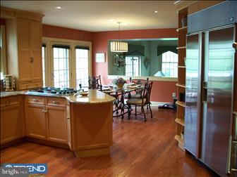 115 Ridings Way Ambler, PA 19002 - Photo 4 of 6 Kitchen