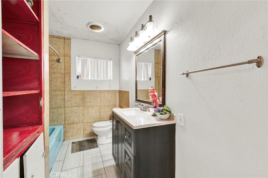 2077 Patterson Street Riverside, CA 92507 - Photo 22 of 41