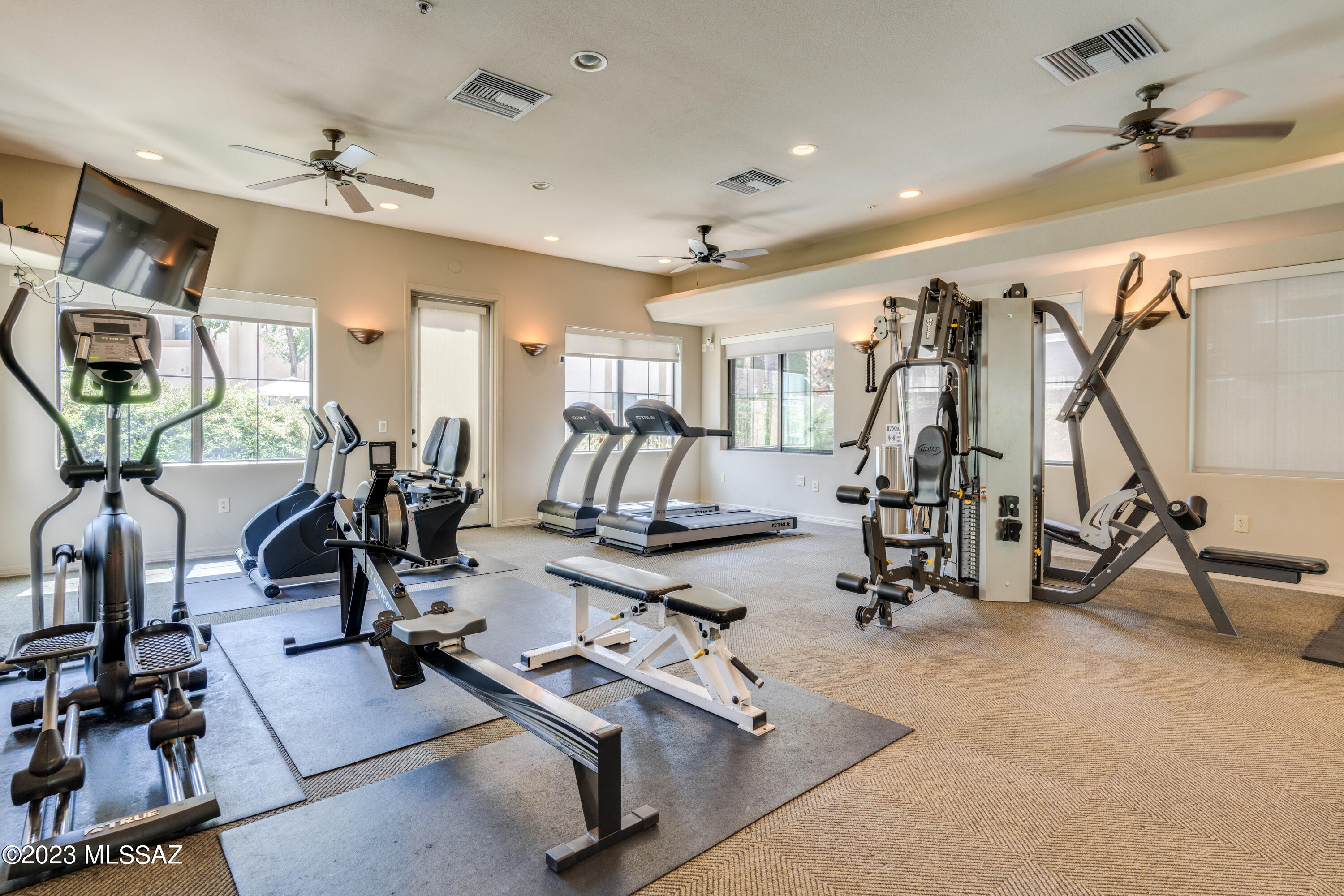 2550 East River Road, Unit 5302 Tucson, AZ 85718 - Photo 18 of 35