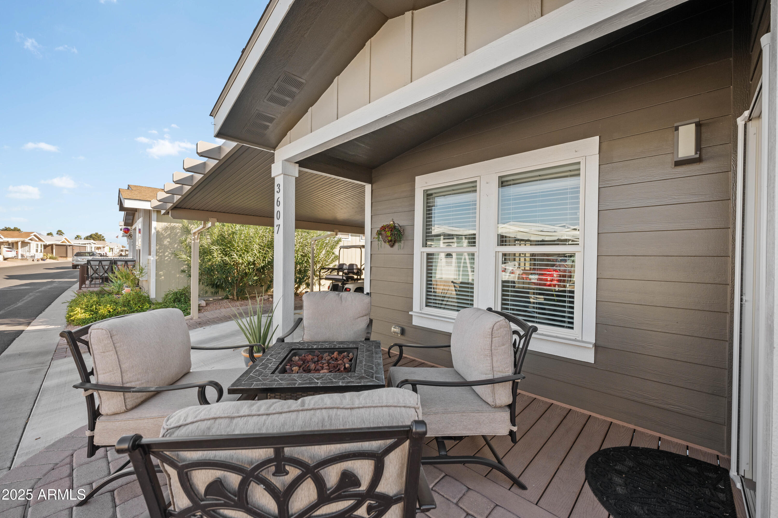650 North Hawes Road, Unit 3607 Mesa, AZ 85207 - Photo 3 of 35 Extended Patio