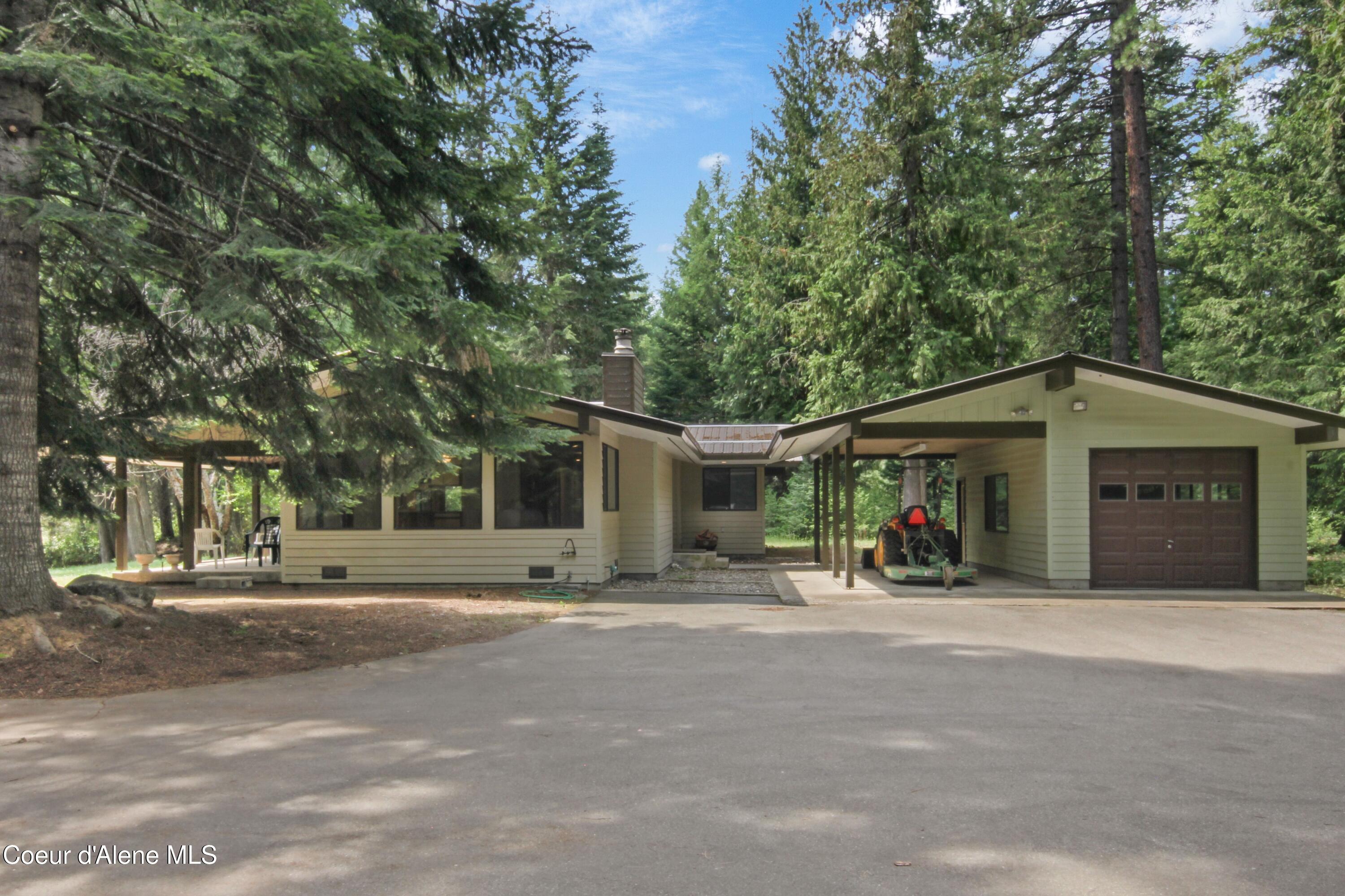 150 Denali Road Sagle, ID 83860 - Photo 1 of 40 013_Side View
