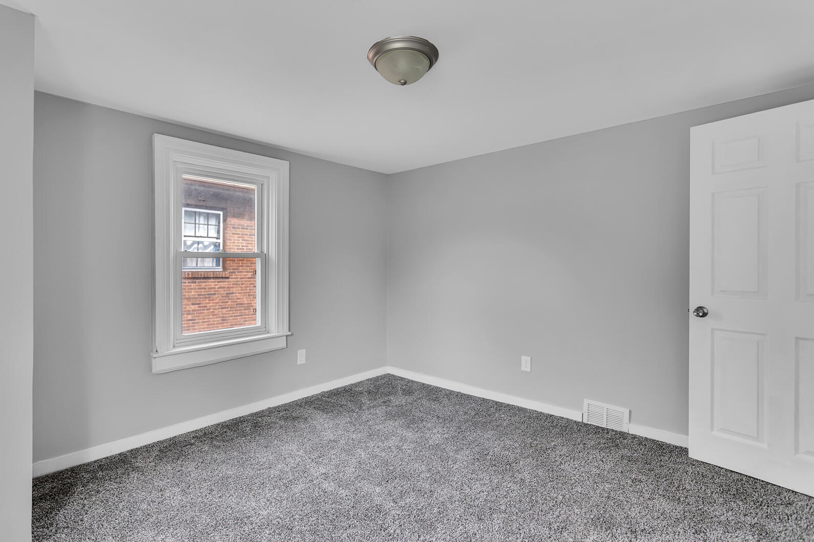 504 2nd Street Jackson, MI 49203 - Photo 35 of 38 0N0A1970