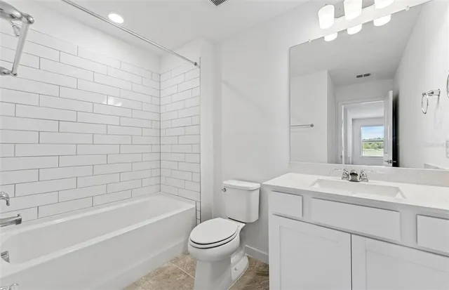 $425,120 | 9762 Crescent Moon Drive, Riverview, FL 33578