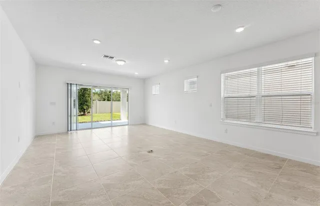 $425,120 | 9762 Crescent Moon Drive, Riverview, FL 33578