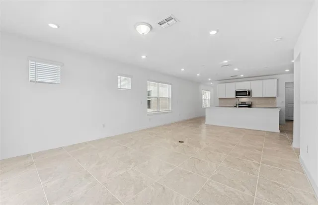 $425,120 | 9762 Crescent Moon Drive, Riverview, FL 33578