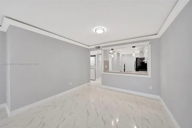 $225,000 | 871 Northeast 207th Terrace, Unit 4202, Miami, FL 33179