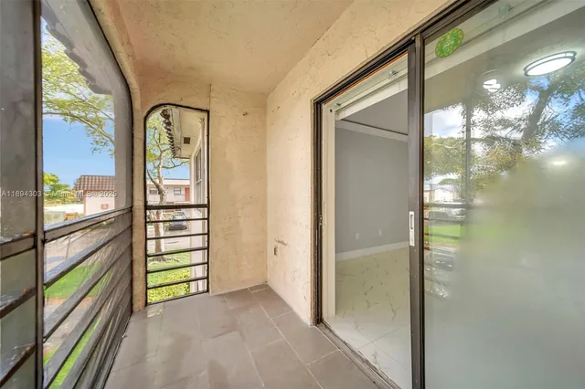$225,000 | 871 Northeast 207th Terrace, Unit 4202, Miami, FL 33179