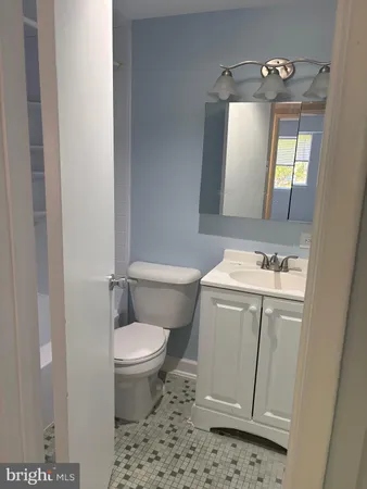 $1,900 | 215 D Victor Parkway, Unit 215D, Annapolis, MD 21403