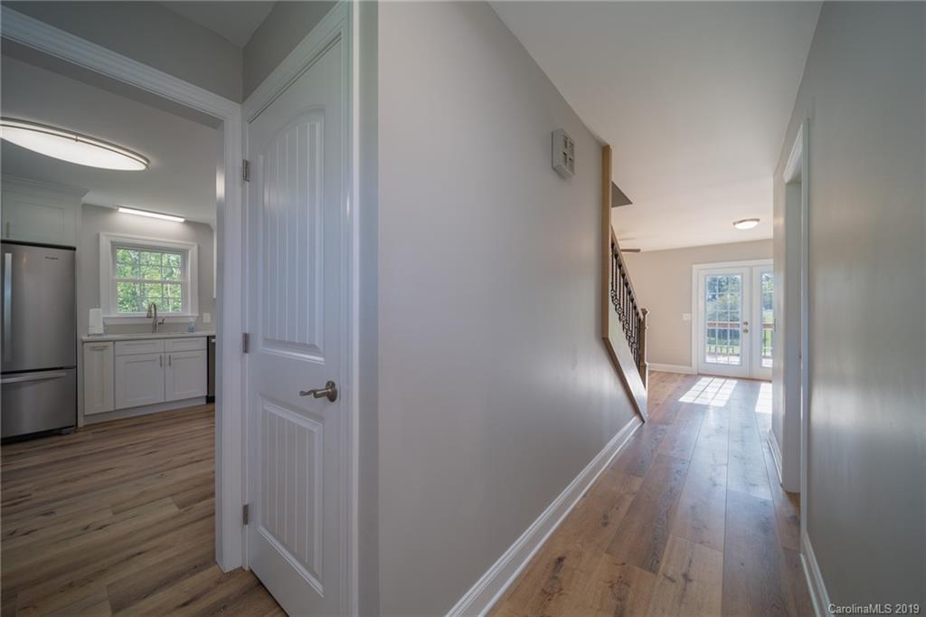 101 Peninsula Road Mount Gilead, NC 27306 - Photo 9 of 36 Gallery Image 9