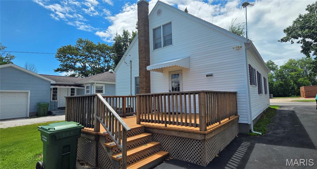 2432 State Street Chester, IL 62233 - Photo 4 of 45