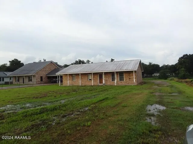 $89,900 | 10945 Highway 87, Jeanerette, LA 70544