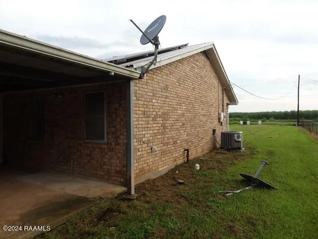 $89,900 | 10945 Highway 87, Jeanerette, LA 70544