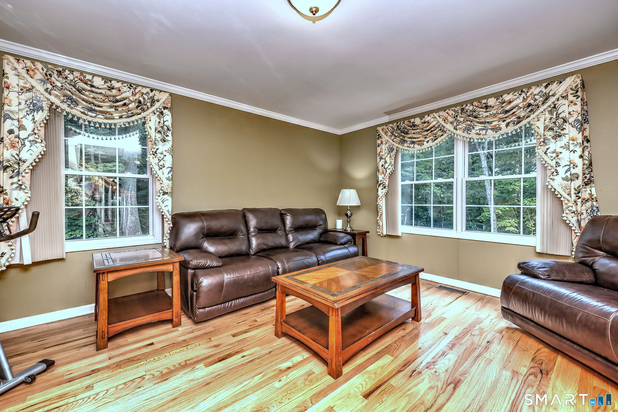 242 Turkey Roost Road Monroe, CT 06468 - Photo 6 of 40