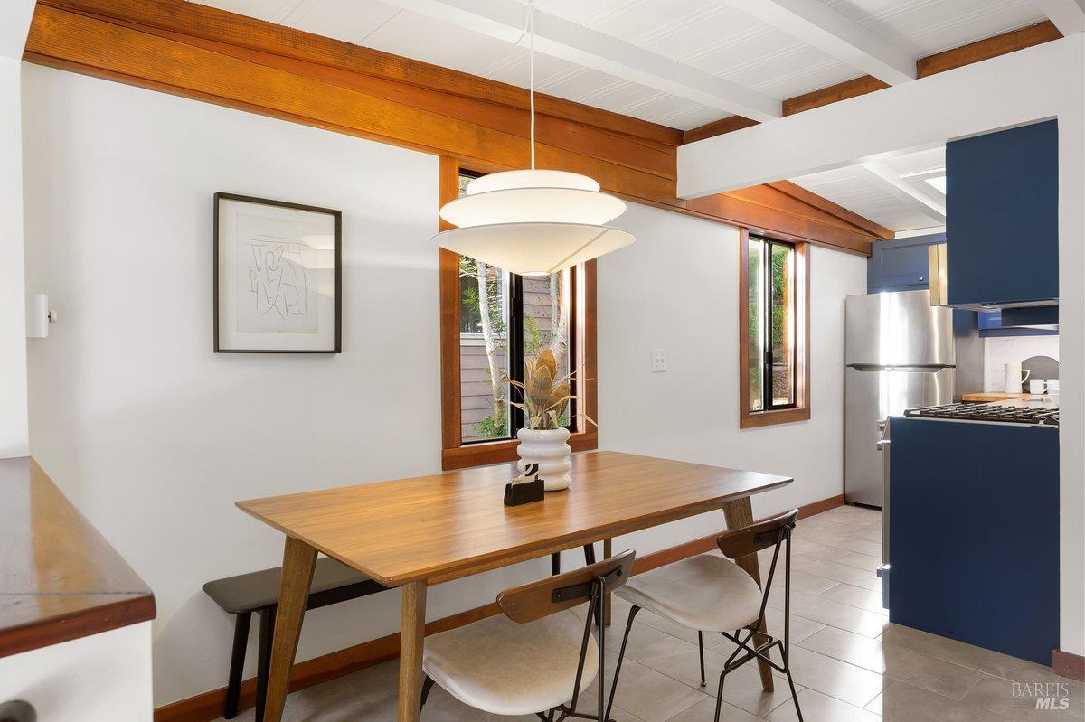 12 Alturas Way Mill Valley, CA 94941 - Photo 11 of 53