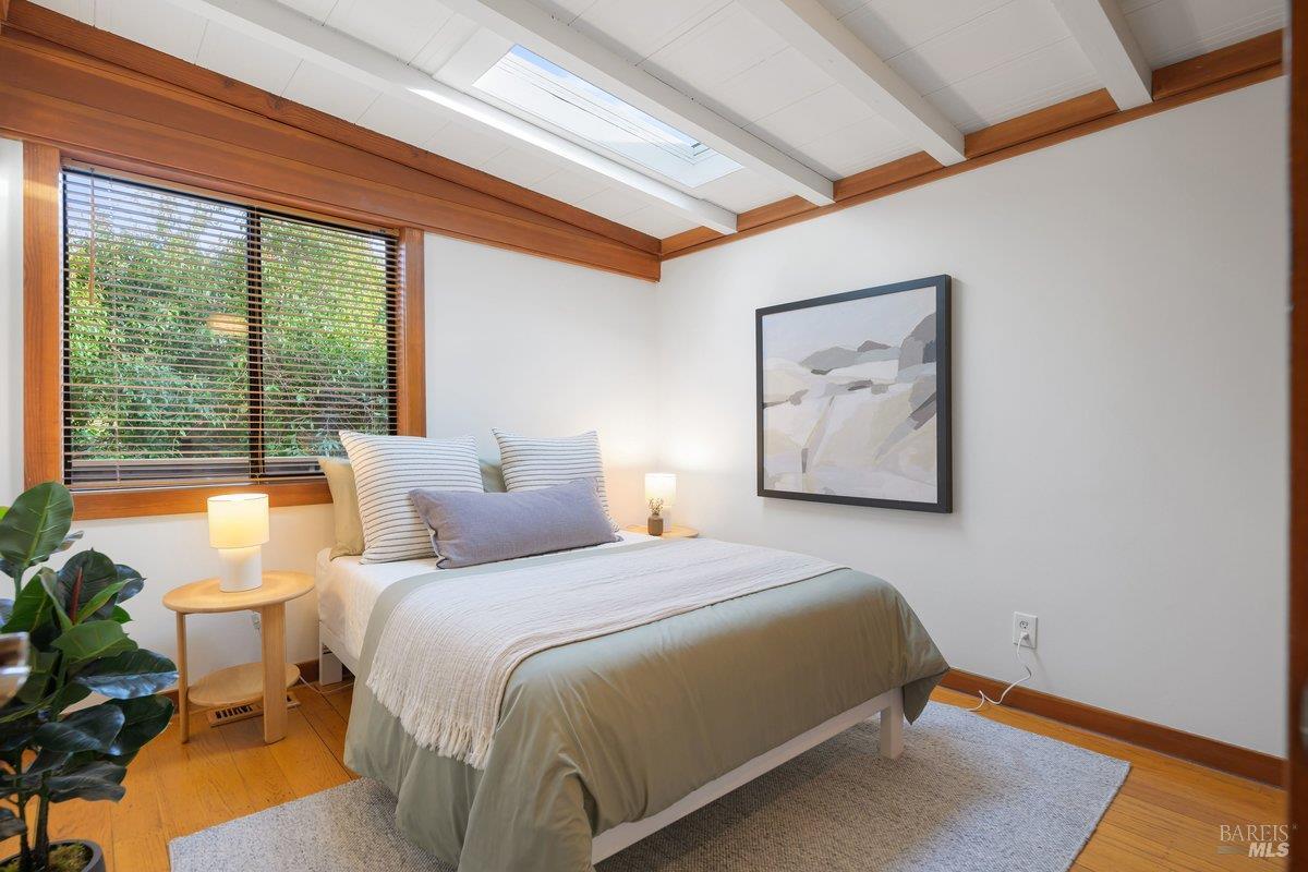 12 Alturas Way Mill Valley, CA 94941 - Photo 17 of 53