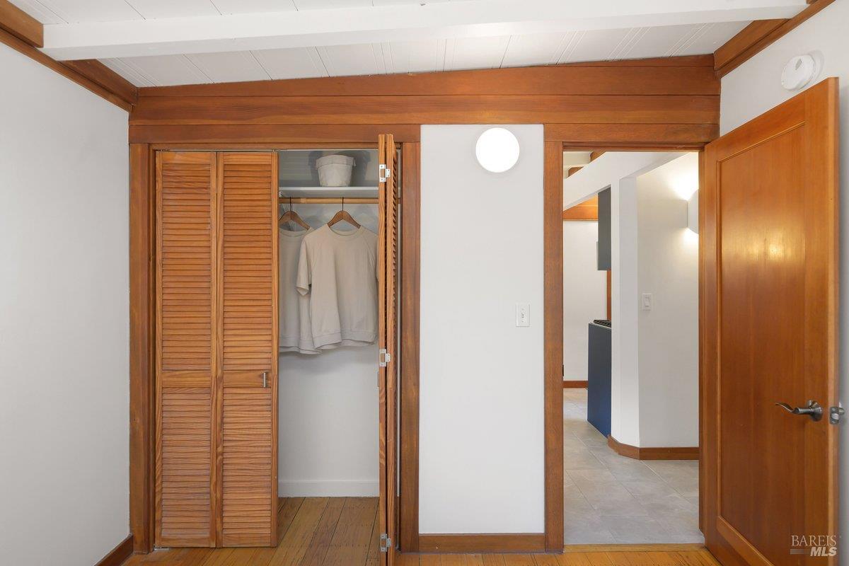 12 Alturas Way Mill Valley, CA 94941 - Photo 19 of 53