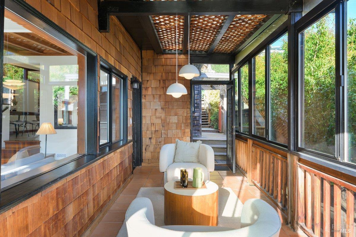 12 Alturas Way Mill Valley, CA 94941 - Photo 3 of 53