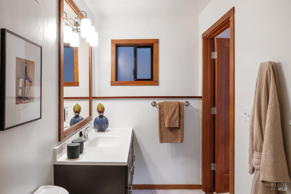 12 Alturas Way Mill Valley, CA 94941 - Photo 34 of 53