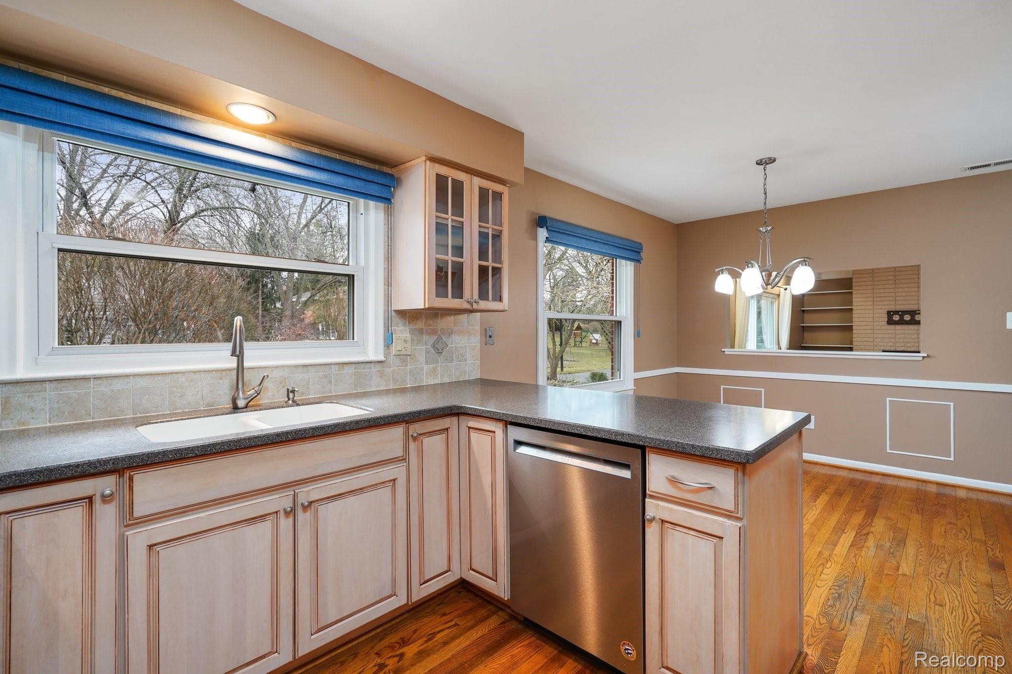 3763 Quarton Road Bloomfield Hills, MI 48302 - Photo 12 of 46 22-web-or-mls-3763 Quarton Bloomfield Twp - 10.jpg